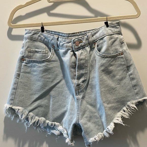Wild Fable high waisted  Jean Shorts size 6 - Picture 1 of 2